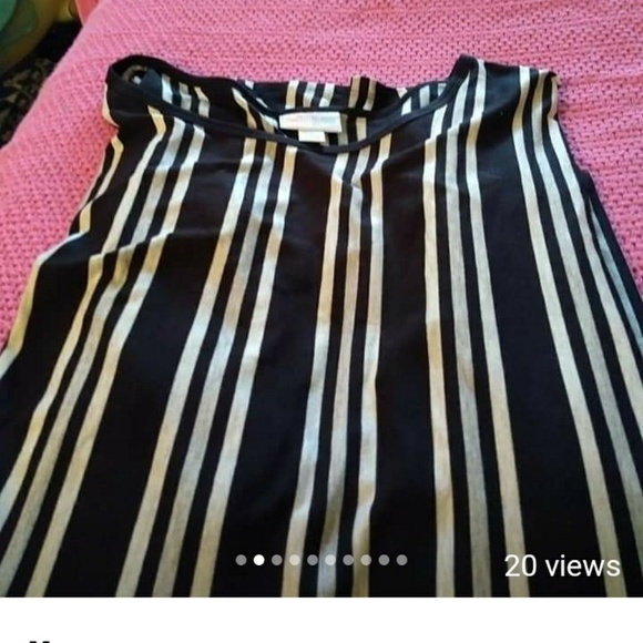 Top - Picture 1 of 1